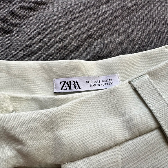 ZARA MENS MINT SUIT - SIZE SMALL PANTS - Picture 4 of 6
